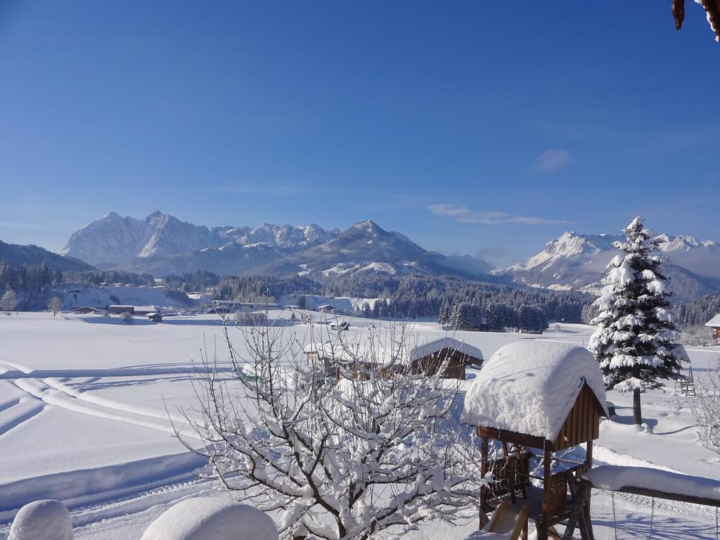 施密特小屋旅馆 Kössen 客房 照片