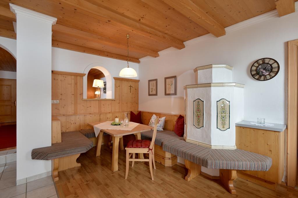 施密特小屋旅馆 Kössen 客房 照片